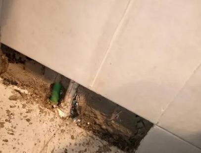 新密楼顶漏水维修公司分享下修复水管漏水的几种小方法